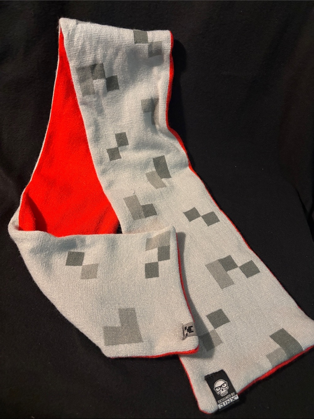 Minecraft scarf wolf pattern by JINX
